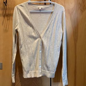 EUC W's Basic beige sweater size medium